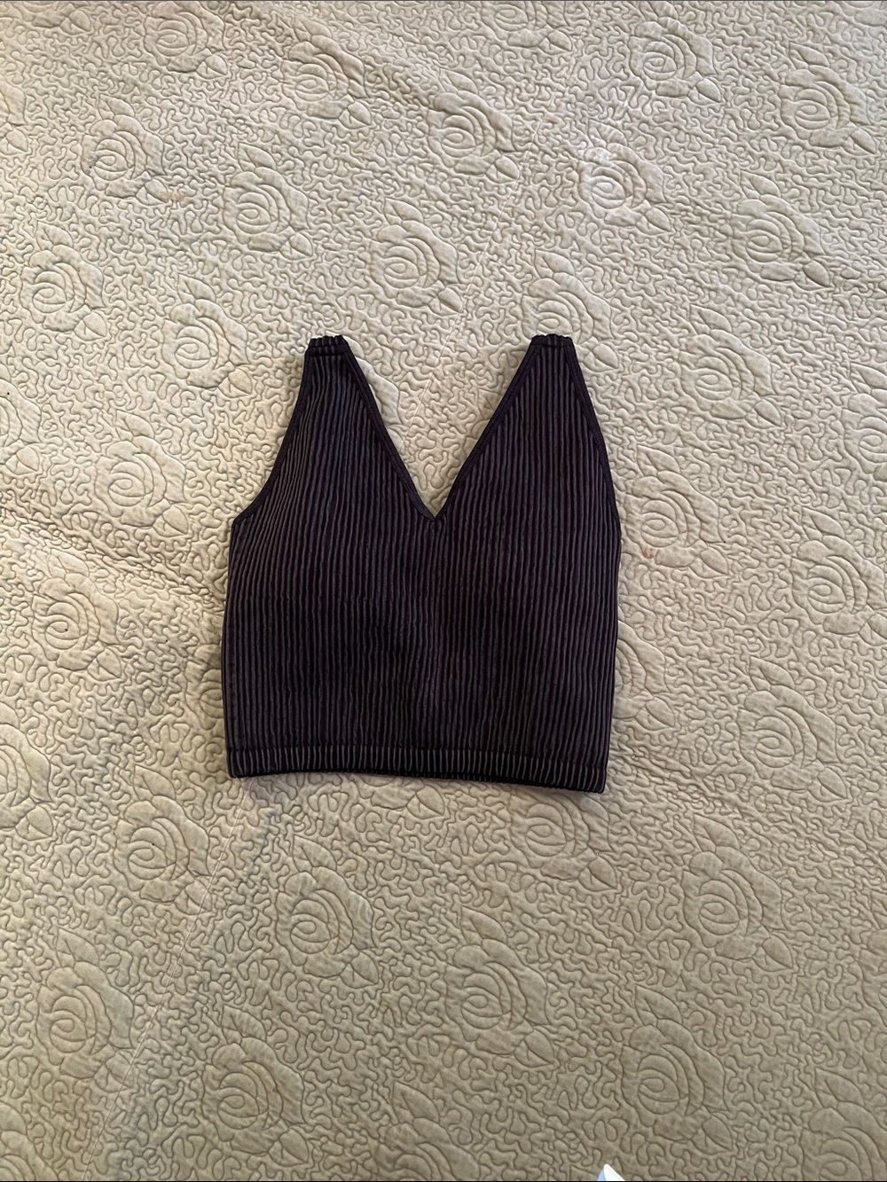 90 Degree By Reflex Black Ribbed V-Neck Crop Tank